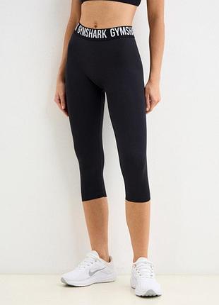 Женские леггинсы черные укороченные леггенсы gymshark лосины черные