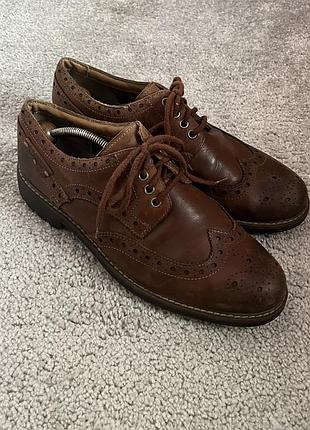 Чоловічі туфлі оксфорди clarks
