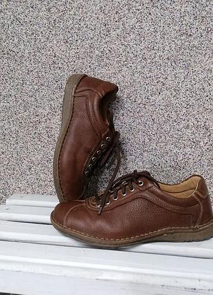 Туфлі hush puppies 2