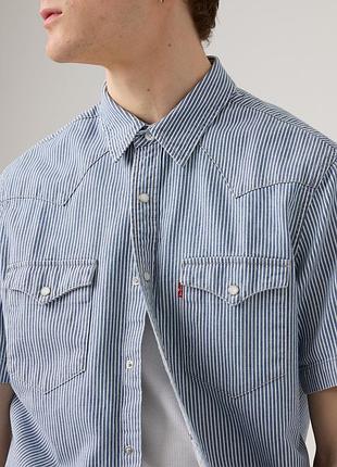 Мужская джинсовая рубашка levi’s western short-sleeve 866260016 – голубая в тонкую полоску, с коротким рукавом, 100% хлопок. оригинал.