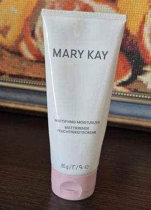 Матирующее увлажняющее средство mary kay