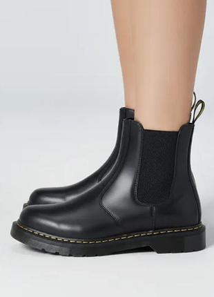 Шкіряні черевики в стилі dr martens