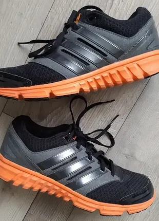 Кроссовки adidas (р.38)