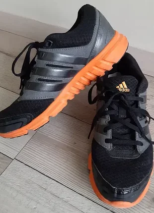 Кросівки adidas (р.38) 3