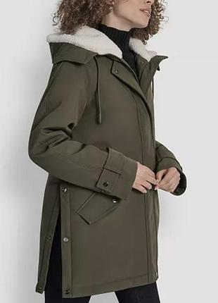 Фирменная куртка  dkny (м) 2