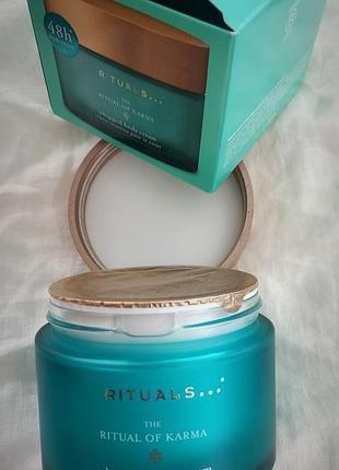 Rituals, the ritual of karma whipped body cream 48 h hydration lotus flower &amp; white tee, luxury натуральный  48-ч интенсивно увлажняющий  крем,q10