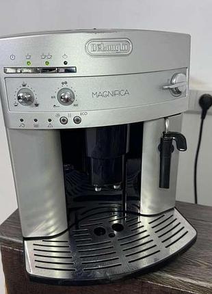 Автоматическая зерновая кофемашина delonghi magnifica esam 3200.s