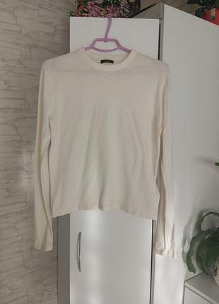 Молочный женский свитерик. massimo dutti.