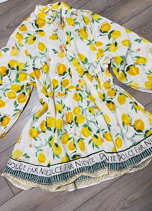 Коротка жіноча сукня h&m біла з лимонним принтом