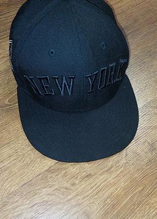 Кепка снепбек new era