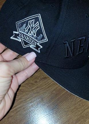 Кепка снепбек new era 2