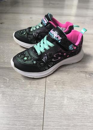 Кросівки для дівчинки skechers чорні з рожевим та бірюзовим