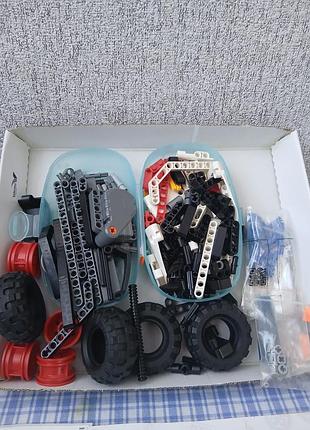Продам два  набори   lego technic monster jam 3