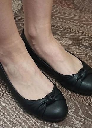 Жіночі чорні балетки george soft soles (розмір 43)