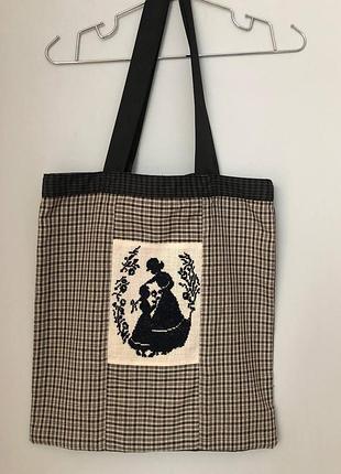 Текстильная сумка-шоппер в клетку с винтажной ручной вышивкой «силуэт» (handmade)