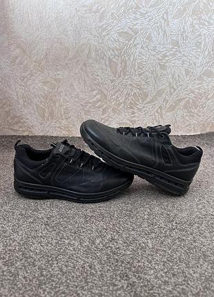 Кросівки чоловічі ecco gore-tex чорні