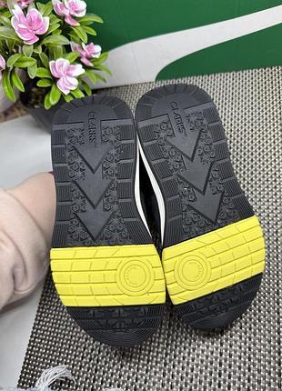 Оригинальные кроссовки на липучке clarks 7