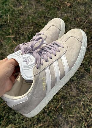 Кросівки adidas