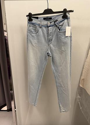 Джинси j brand
