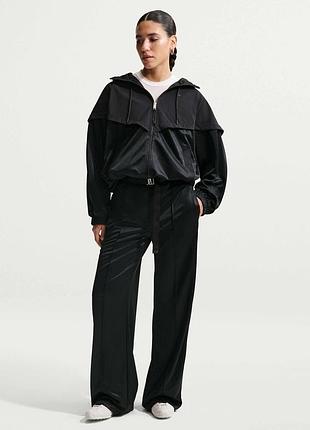 Жіночі штани nike sportswear womens loose mid-rise belted pintuck pants black if0272-010 розмір: м