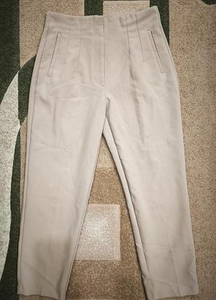Бежевые женские классические прямые брюки брюки zara м, л размер 44 46 48