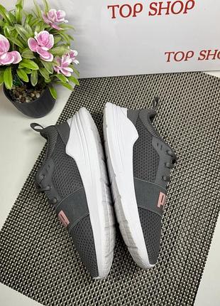 Оригінальні кросівки дитячі puma 4
