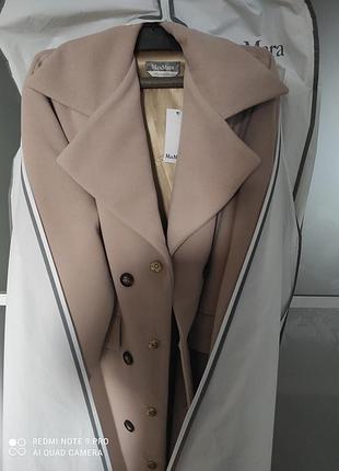 Пальто від max mara