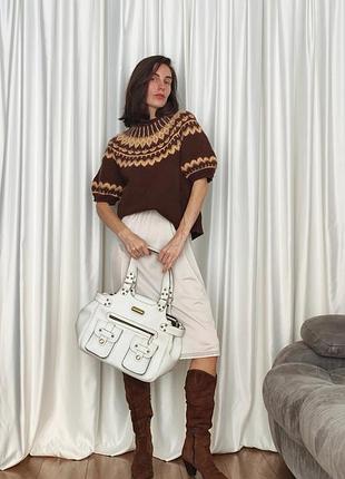 Жіночий светр zara коричневий у вінтажному стилі