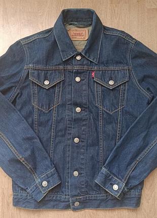 Джинсова куртка levi's trucker (72550) унісекс / чоловіча s — стан нової!