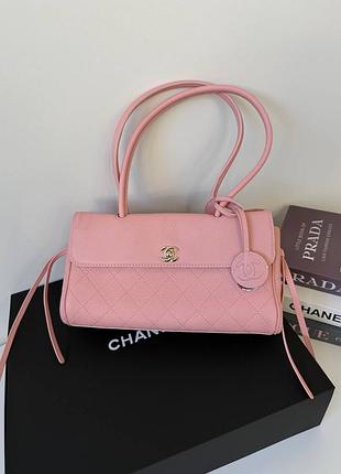 Рожева прямокутна сумка chanel нова модель