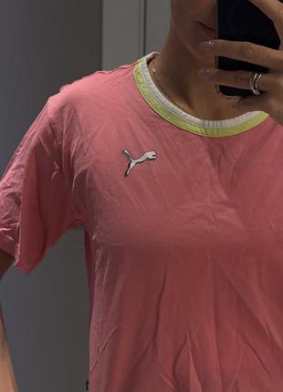 Жіноча футболка puma персикового кольору