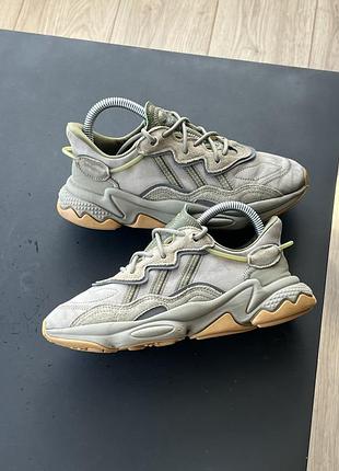 Кросівки adidas 4