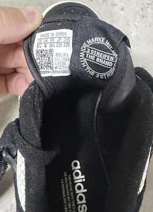 Кросівки adidas 5