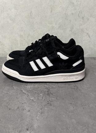 Кросівки adidas 2
