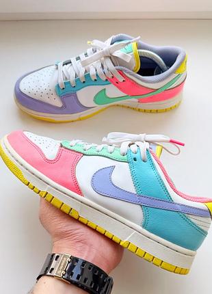 Женские кроссовки nike dunk low se «easter»
