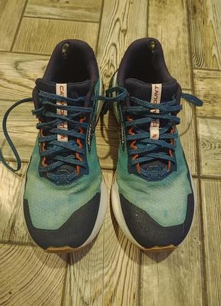 Кросівки чоловічі brooks catamount skyvault бірюзові