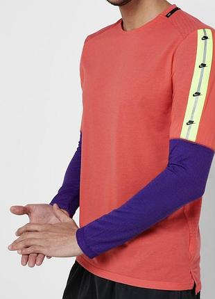 Nikewild run long sleeve running