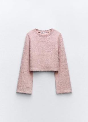 Пухнастий светр zara