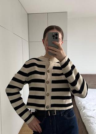 Стильный фактурный кардиган в полоску в размере s/m