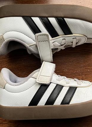 Кросівки adidas 3