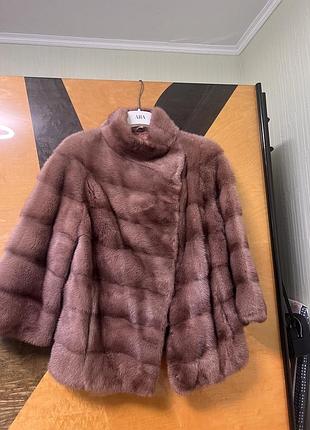 Продам натуральну норкову шубу