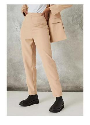 Новые женские бежевые брюки missguided