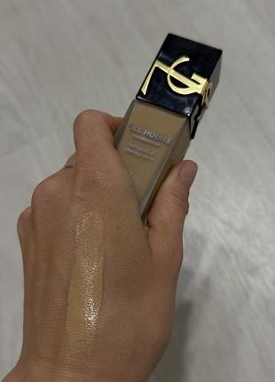 Тональна основа ysl all hours (mn7) 2