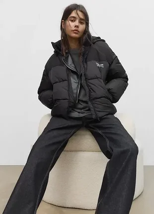 Pull and bear тепла стьобана куртка з капюшоном 5