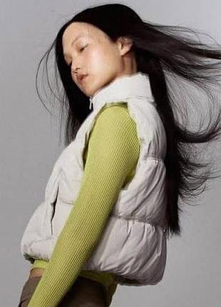 Жіноча жилетка h&m світло-бежева, розмір s