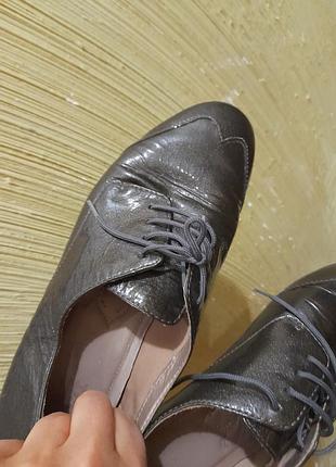 Туфлі clarks .p.37/38  
нат лакована шкіра