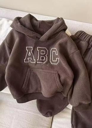 Костюм теплый флисовый abc коричневый 10931, размер 120