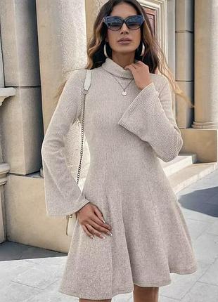 Бежева сукня гольф shein