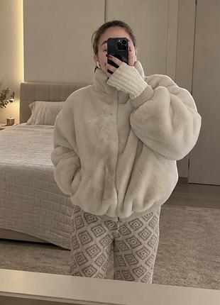 Еко шуба біла zara