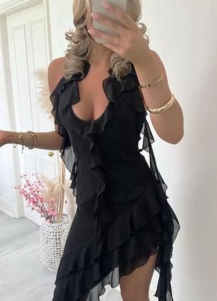 Распродажа платье prettylittlething асимметрия с воланами